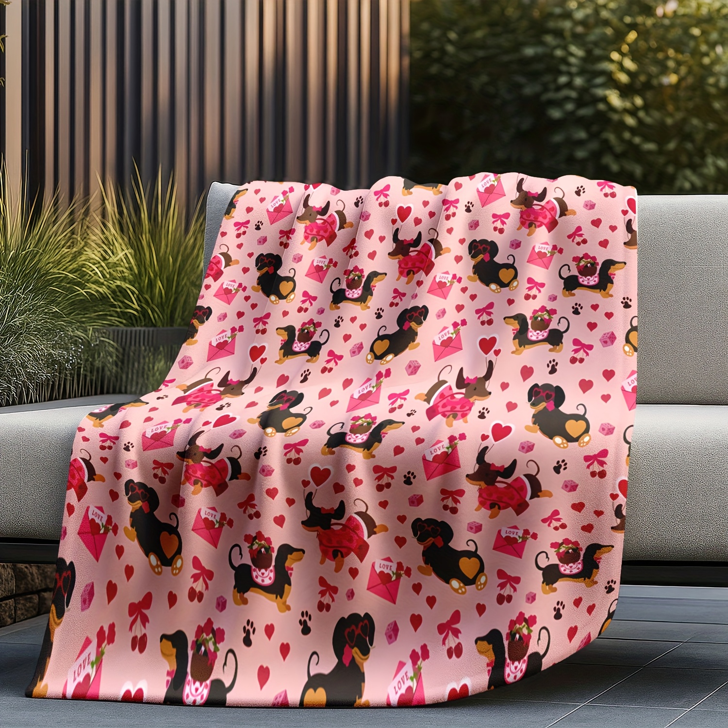 Dachshund & Hearts Pattern Chu - Throw Blanket Chunky Knit ulasan dan harga